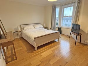 Photo 4- click for photo gallery